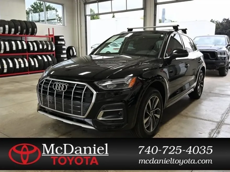 2021 Audi Q5 45 Premium Plus photo 1