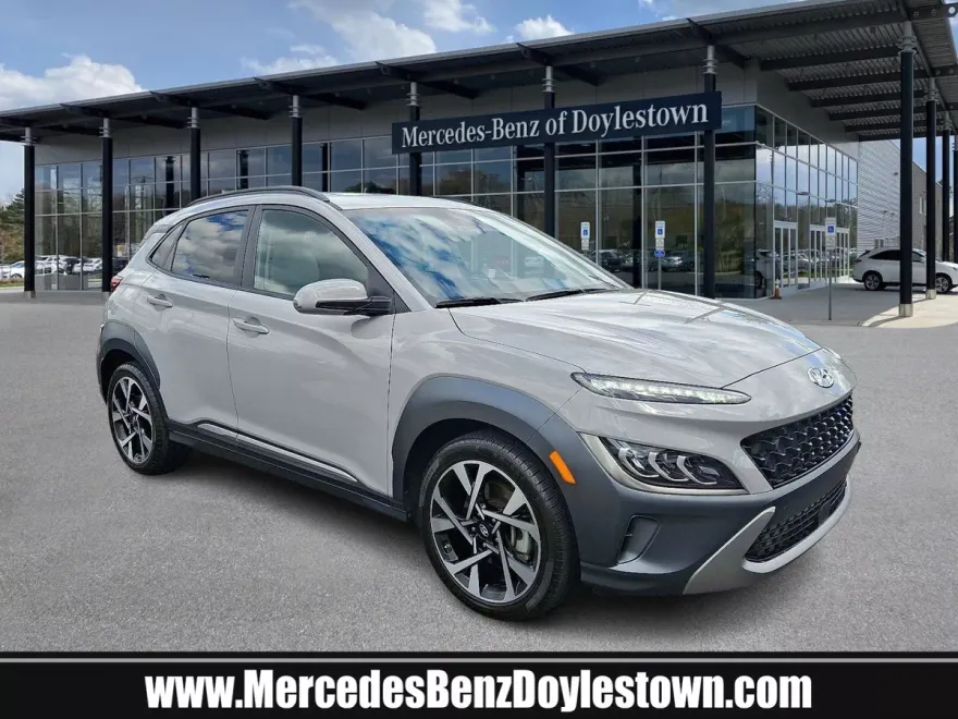 2022 Hyundai Kona Limited photo 1
