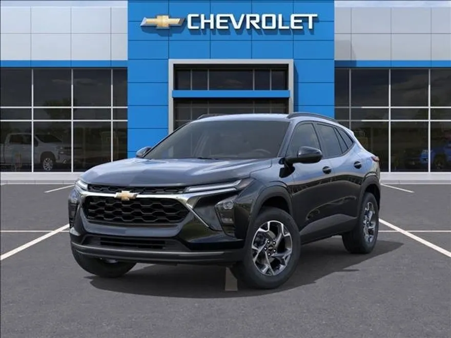 2025 Chevrolet Trax LT photo 1