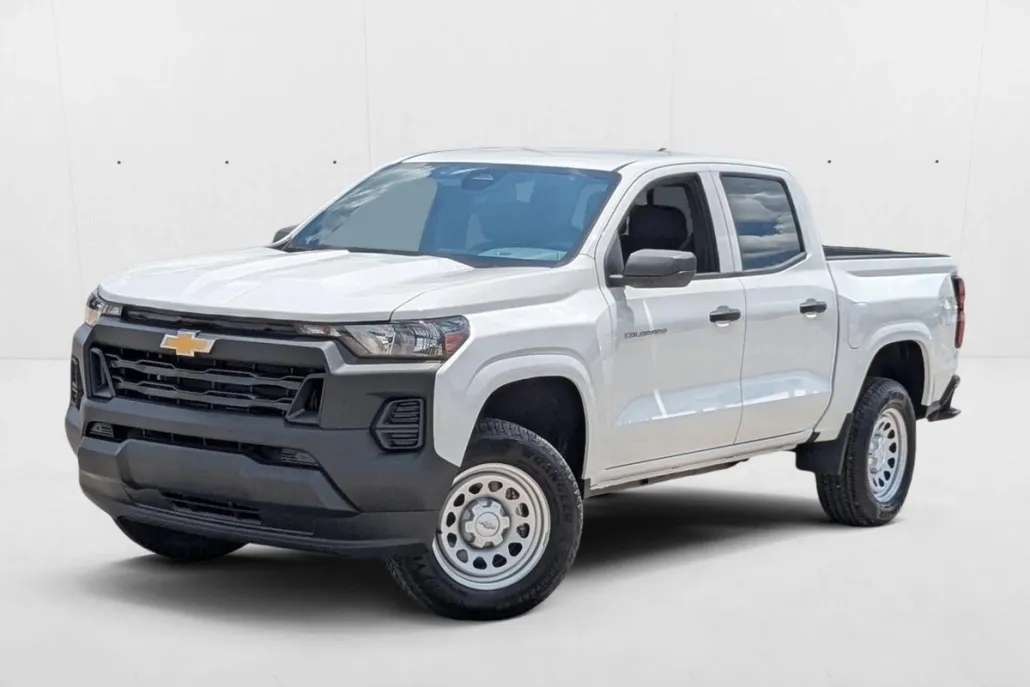 2026 Chevrolet Colorado Work Truck photo 1