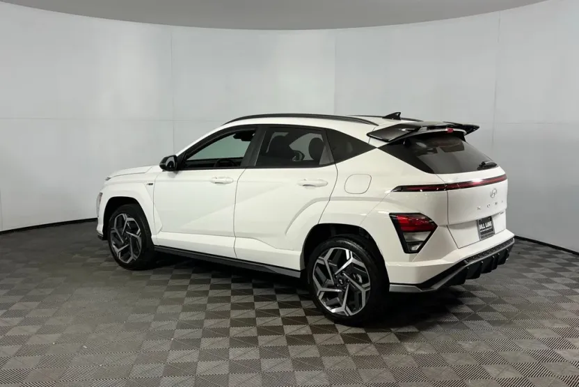 2024 Hyundai Kona N Line photo 1