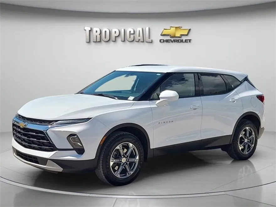 2023 Chevrolet Blazer 2LT photo 1