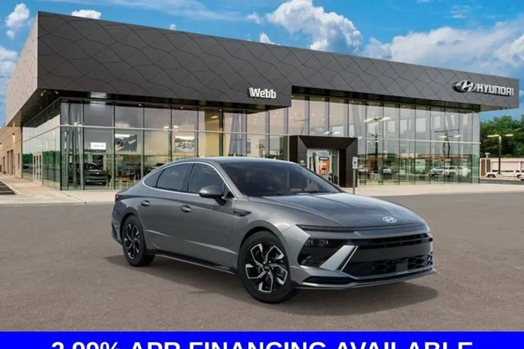 2025 Hyundai Sonata SEL photo 1