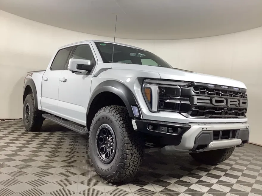 2025 Ford F-150 Raptor photo 1