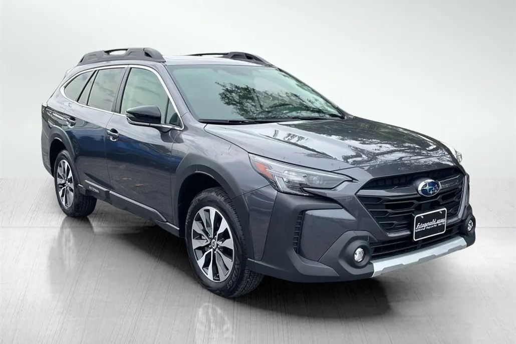 2025 Subaru Outback Limited photo 1