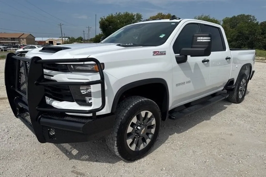 2024 Chevrolet Silverado 2500HD Custom photo 1