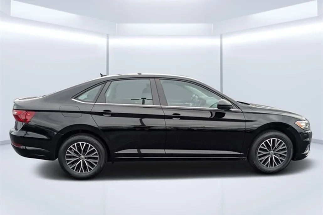 2021 Volkswagen Jetta 1.4T S photo 1