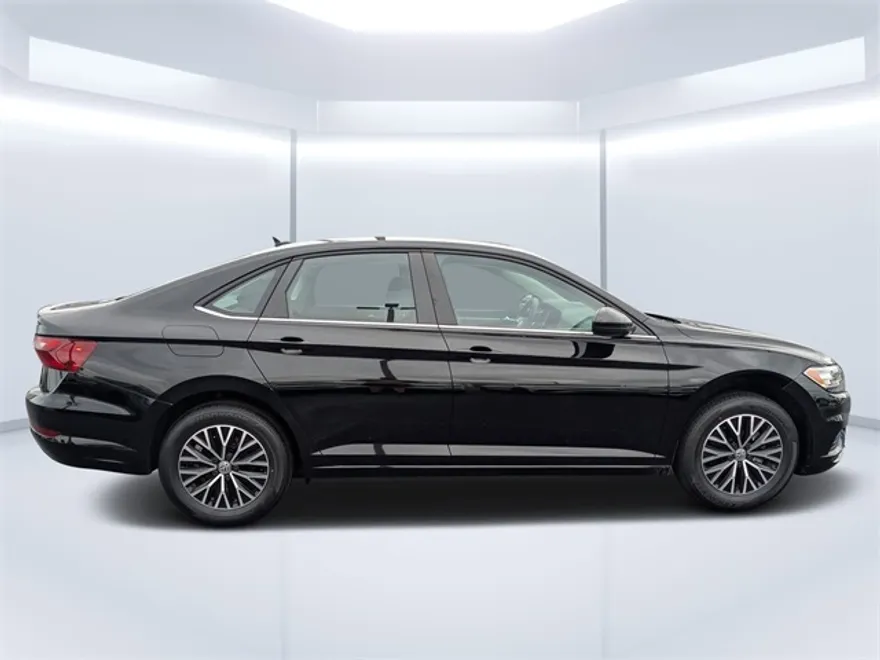 2021 Volkswagen Jetta 1.4T S photo 1