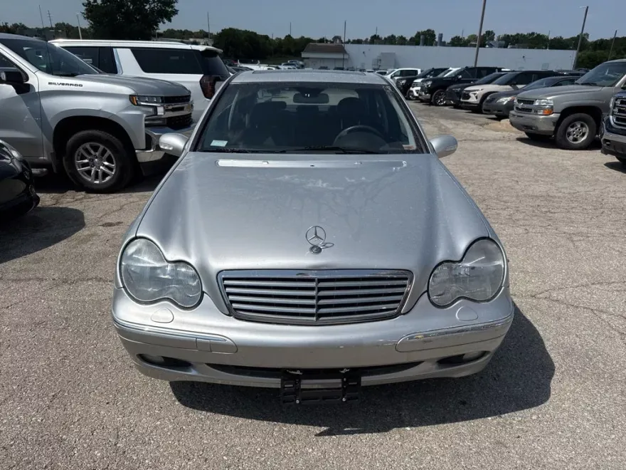 2002 Mercedes Benz C 240 photo 1