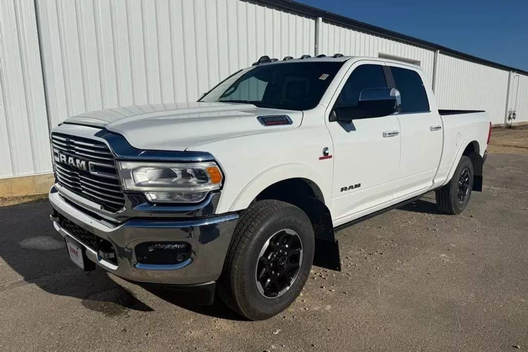 2022 Ram 2500 Laramie photo 1