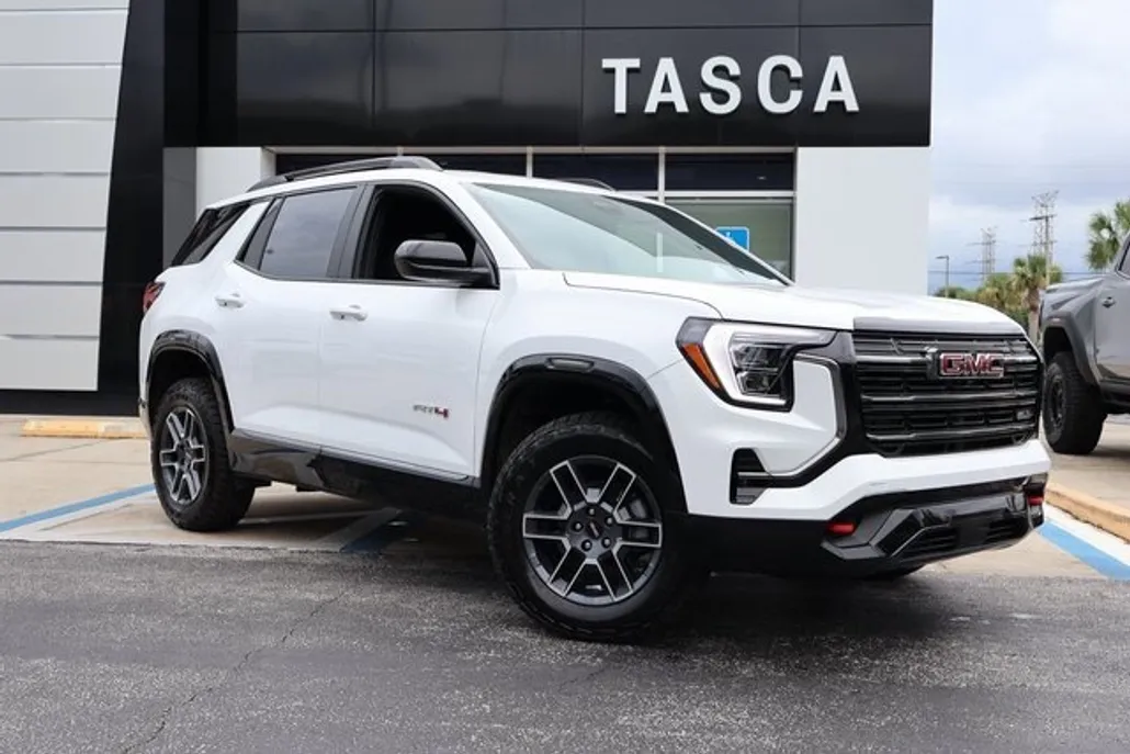 2026 Gmc Terrain AT4 photo 1