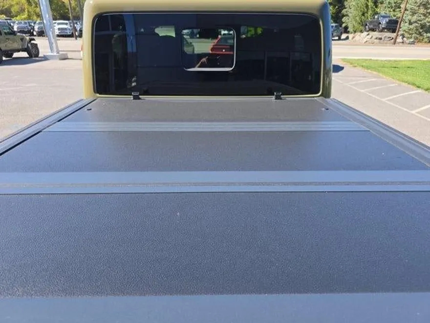 2025 Jeep Gladiator Mojave photo 4