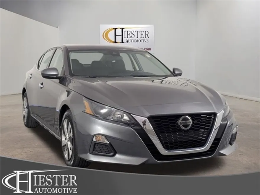 2022 Nissan Altima 2.5 S photo 1