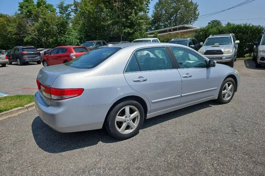 2004 Honda Accord EX photo 1