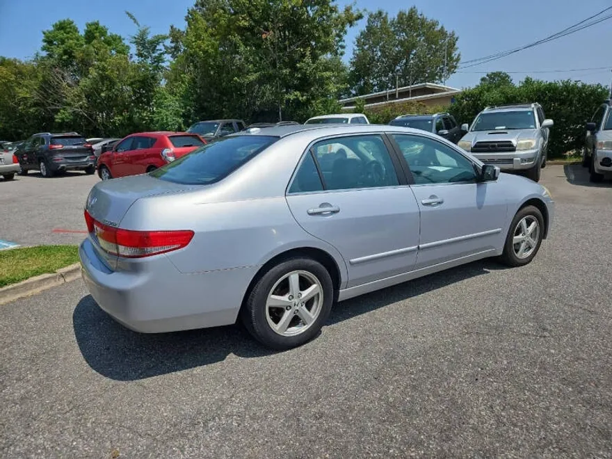 2004 Honda Accord EX photo 1