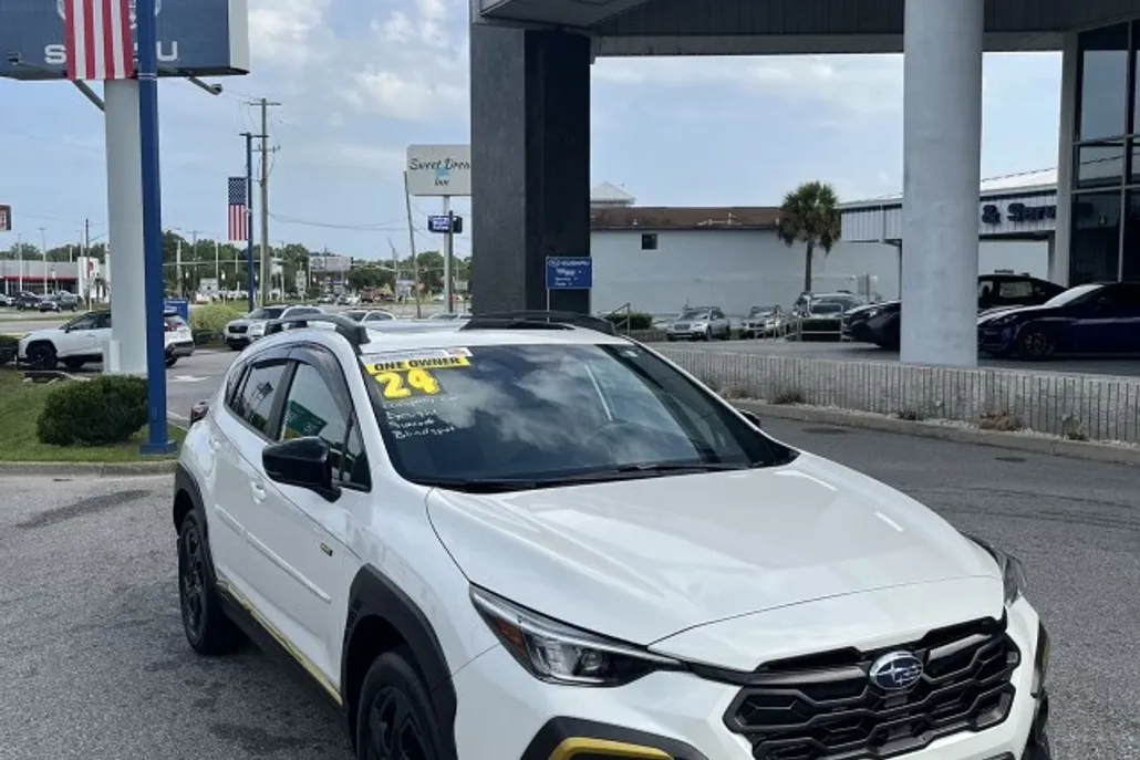 2024 Subaru Crosstrek Sport photo 1