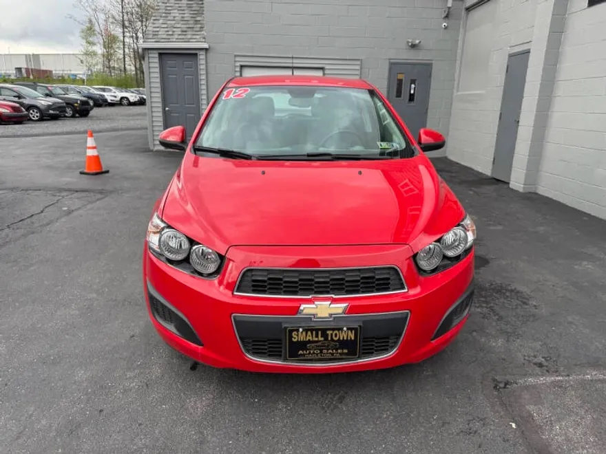 2012 Chevrolet Sonic LS photo 1