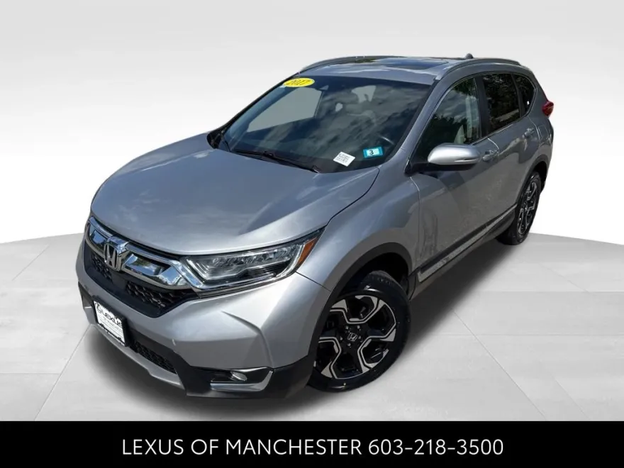 2017 Honda CR-V Touring photo 1