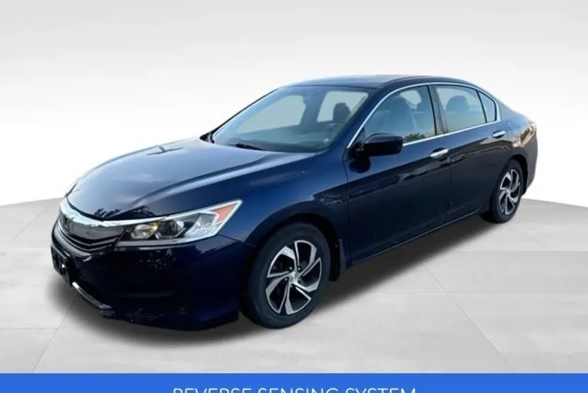 2017 Honda Accord LX photo 1