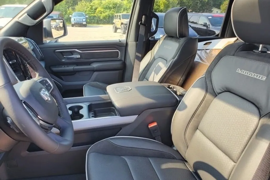 2026 Ram 1500 Laramie photo 1