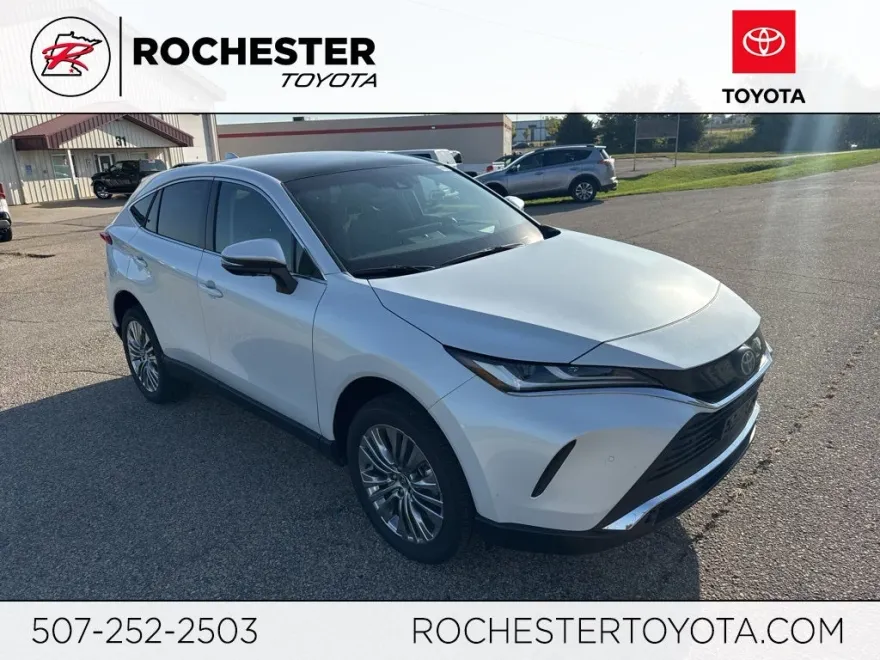 2024 Toyota Venza Limited photo 1
