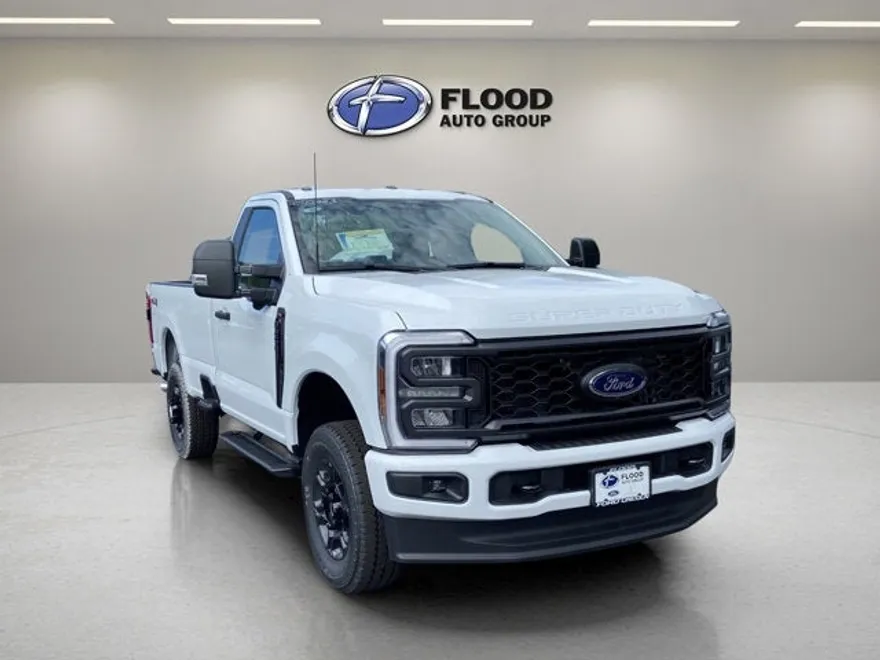 2025 Ford F-250 XL photo 1