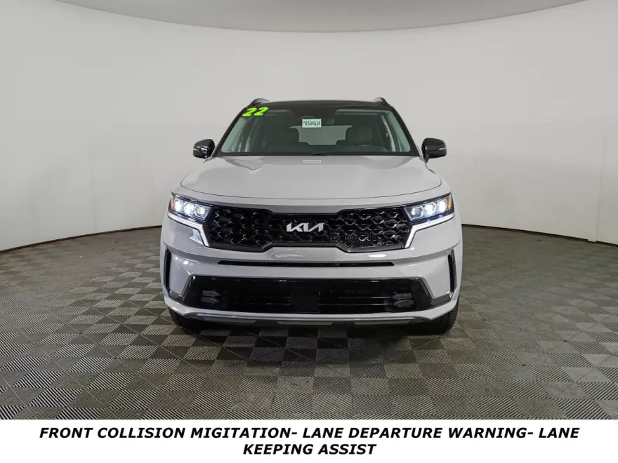 2022 Kia Sorento SX photo 1