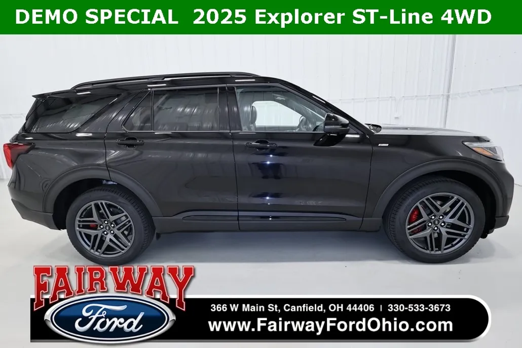 2025 Ford Explorer ST-Line photo 1