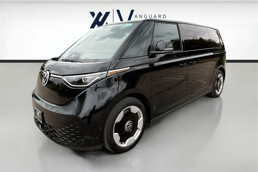 2025 Volkswagen ID. Buzz Pro S photo 1
