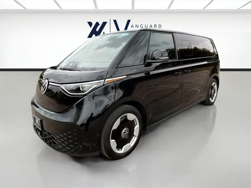 2025 Volkswagen ID. Buzz Pro S photo 1
