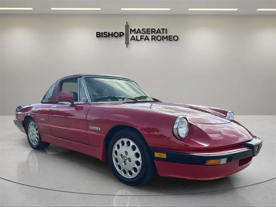 1989 Alfa Romeo Spider QUADRIFOGLIO photo 1