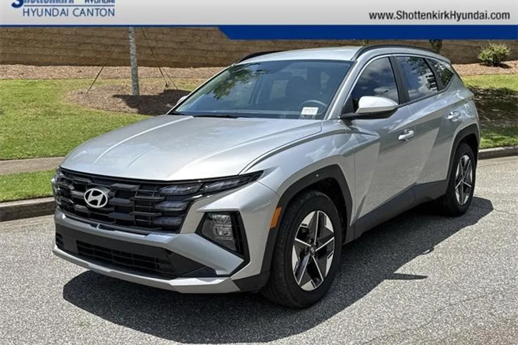 2025 Hyundai Tucson SEL photo 1