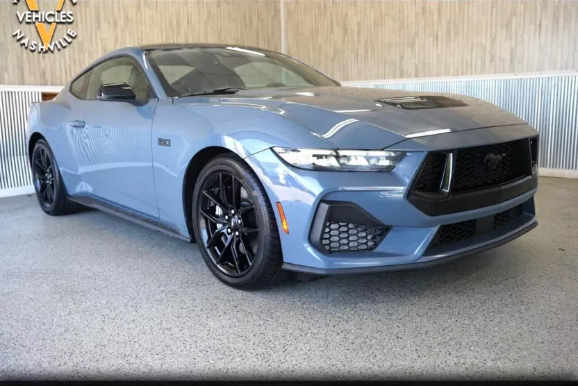 2024 Ford Mustang GT Premium photo 1