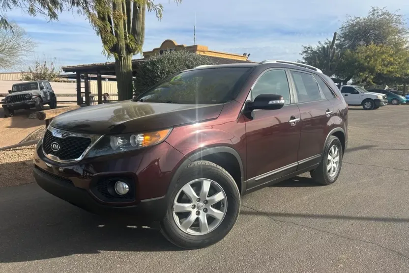 2013 Kia Sorento Base LX photo 1
