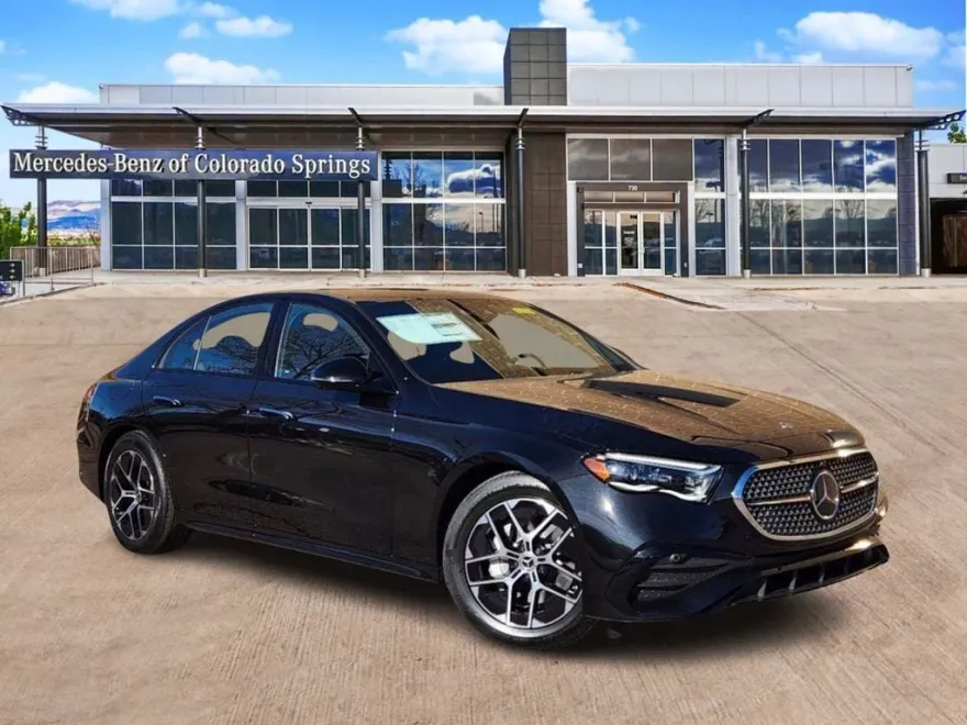 2025 Mercedes Benz E 350 4MATIC photo 1