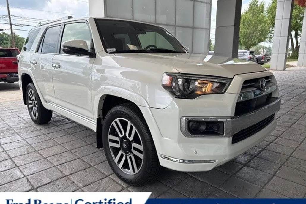 2021 Toyota 4Runner Limited photo 1