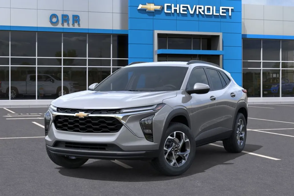 2026 Chevrolet Trax LT photo 1