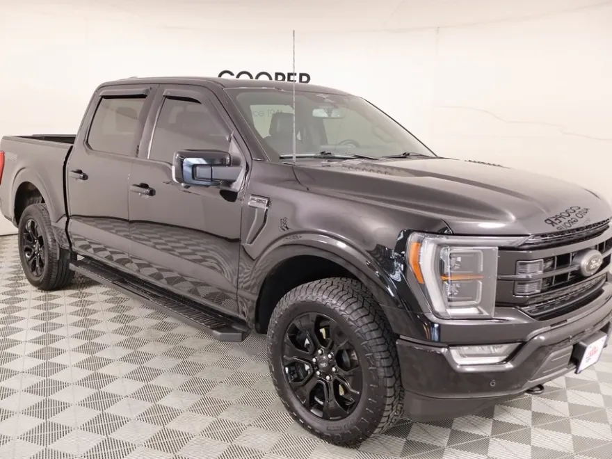 2023 Ford F-150 Lariat photo 1