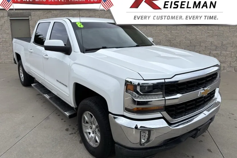 2018 Chevrolet Silverado 1500 LT1 photo 1