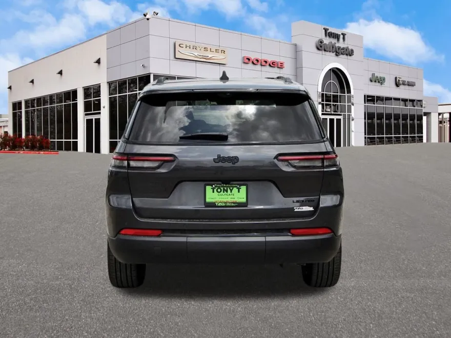 2025 Jeep Grand Cherokee Limited photo 1