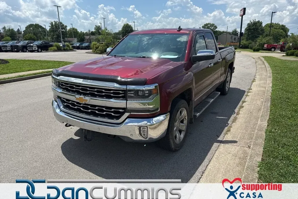 2017 Chevrolet Silverado 1500 LTZ photo 1
