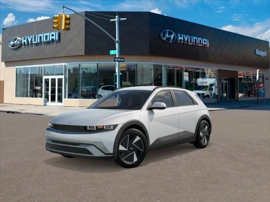 2025 Hyundai Ioniq 5 SEL photo 1