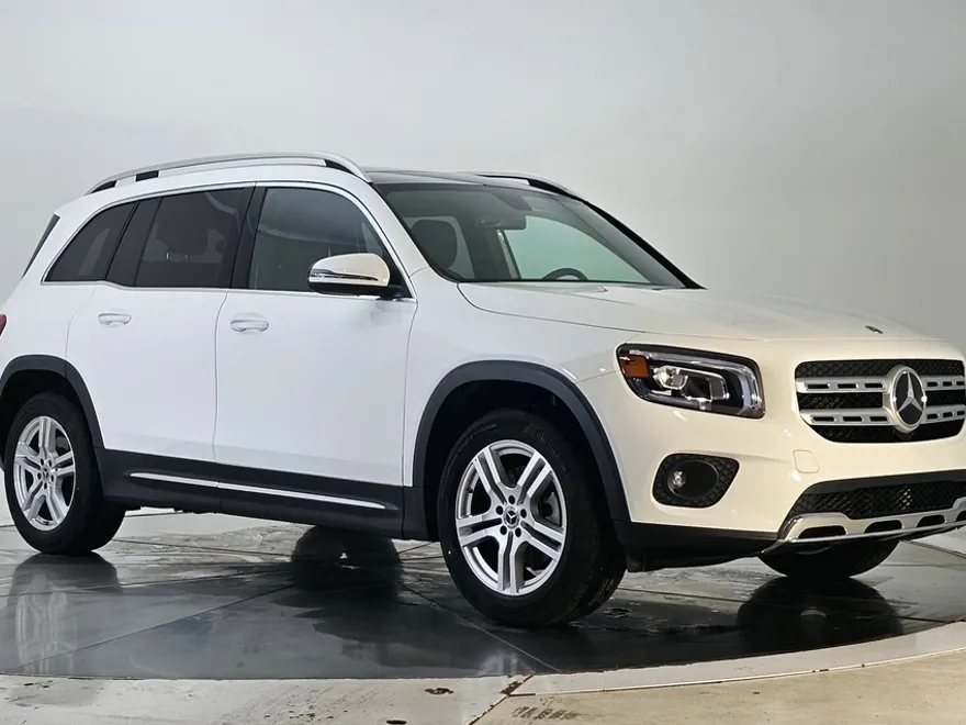 2022 Mercedes Benz GLB 250 4MATIC photo 1