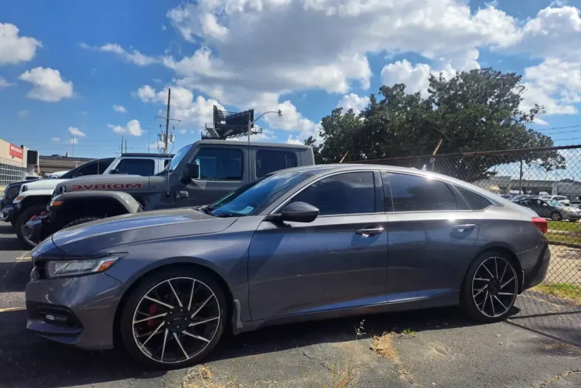 2020 Honda Accord Sport photo 1