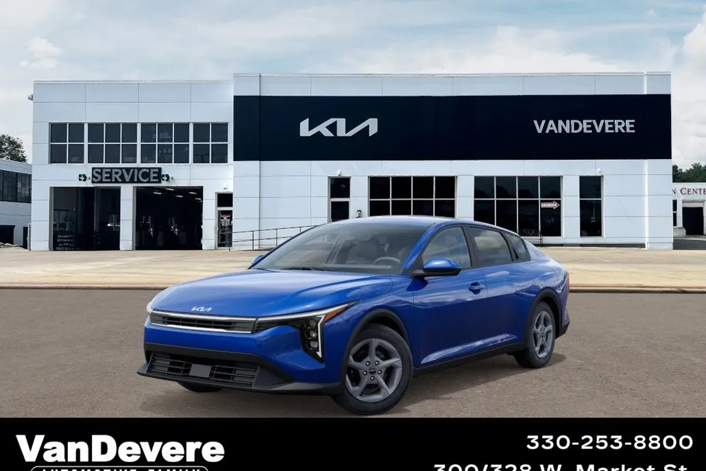 2025 Kia K4 LX photo 1