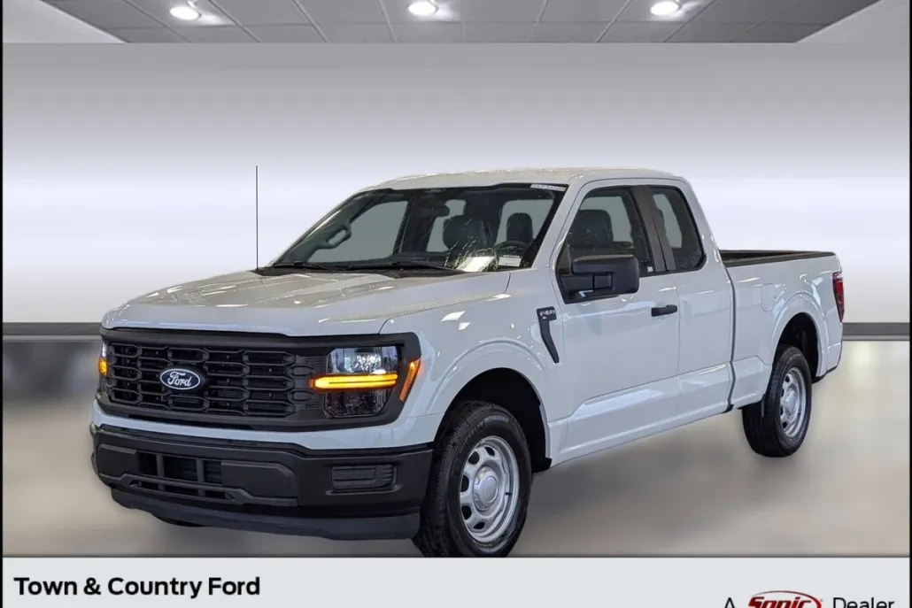 2025 Ford F-150 XL photo 1