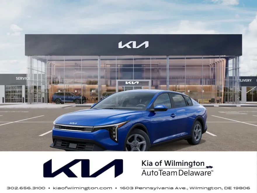 2025 Kia K4 LX photo 1