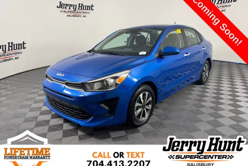 2023 Kia Rio S photo 1
