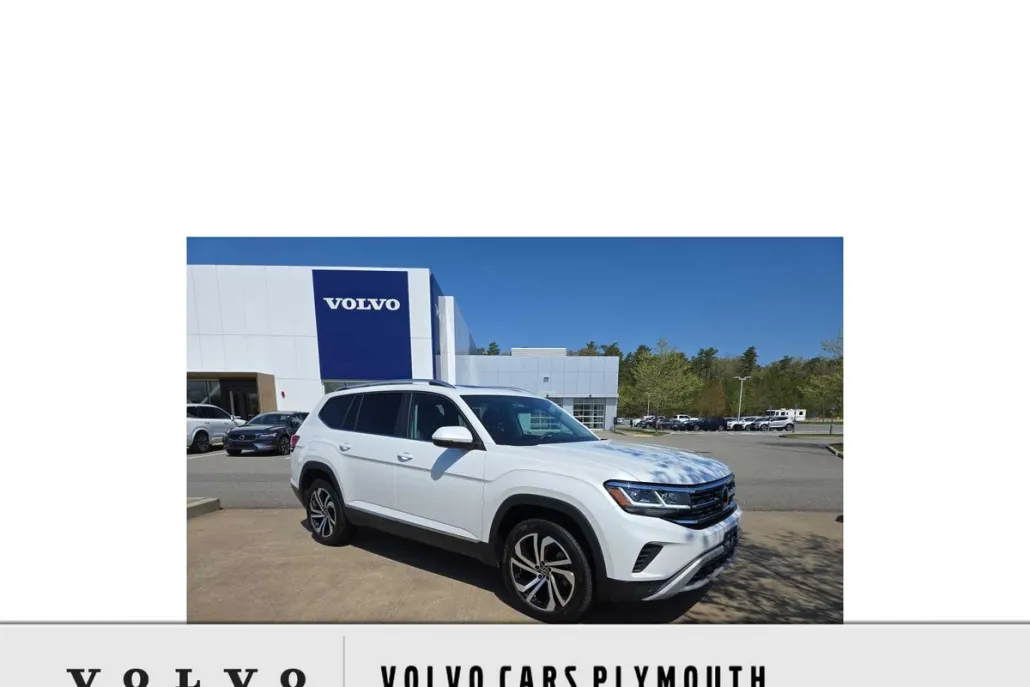 2023 Volkswagen Atlas SEL photo 1