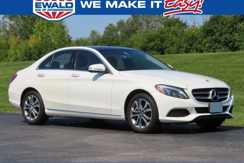2015 Mercedes Benz C 300 4MATIC photo 1